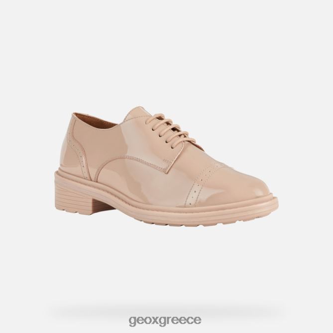 4DBLR0210 γυμνός Geox περπάτημα ευχαρίστηση γυναίκα