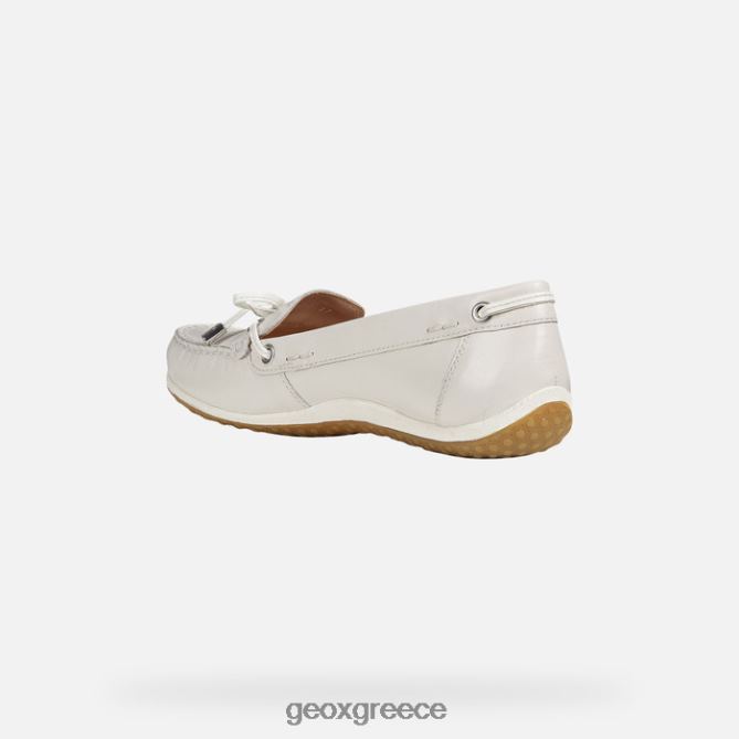 4DBLR064 υπόλευκο Geox Vega moc γυναίκα